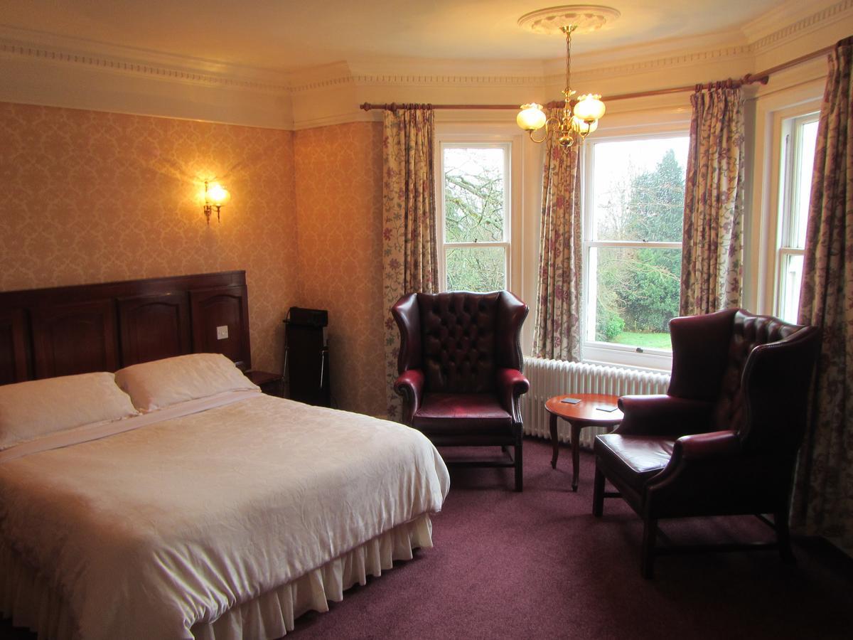 Ellerslie House Hotel Fareham Bagian luar foto